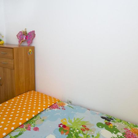 Apartments By The Sea Brela, Makarska - 11821 חדר תמונה