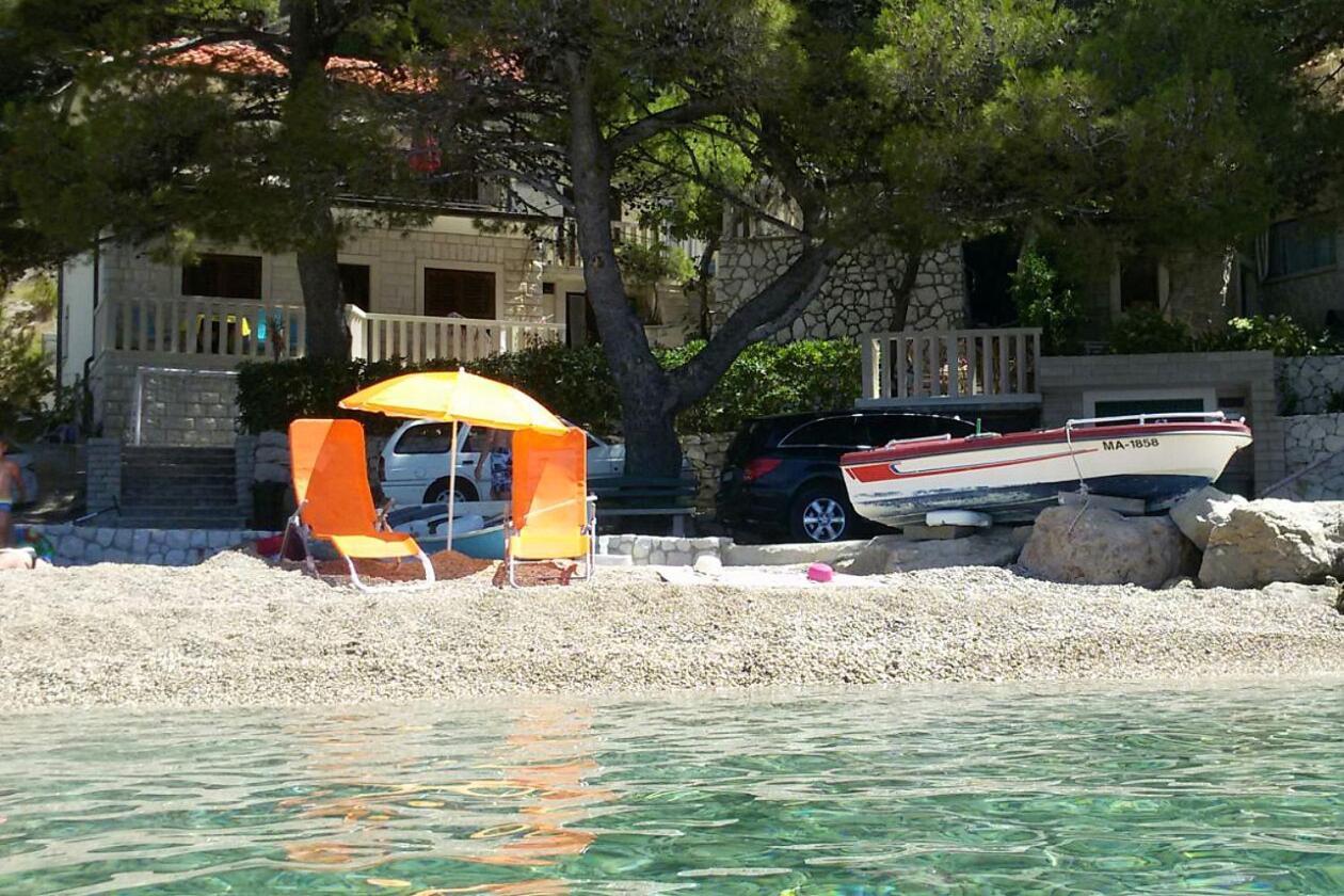 Apartments By The Sea Brela, Makarska - 11821 מראה חיצוני תמונה